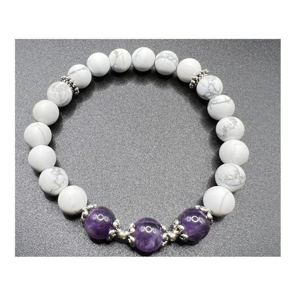 10mm White Howlite and Amethyst Stretch Bracelet (Healing for Anxiety Re… - Picture 2 of 8